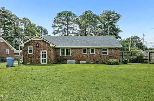 106 Grace NW Drive, Wilson, NC 27896