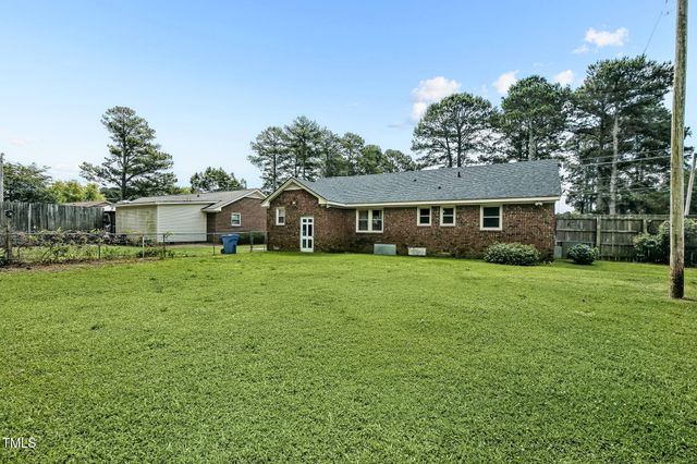 106 Grace NW Drive, Wilson, NC 27896