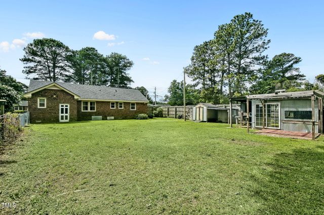 106 Grace NW Drive, Wilson, NC 27896
