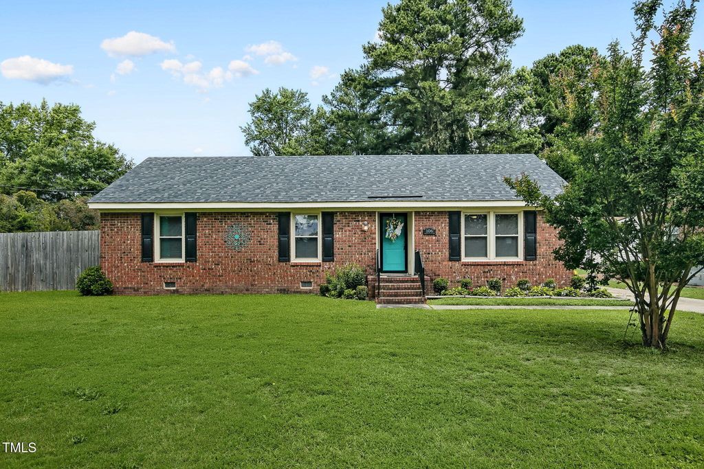106 Grace NW Drive, Wilson, NC 27896
