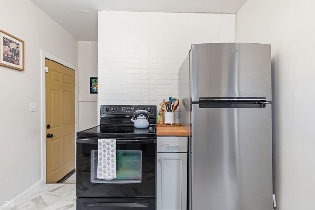 1412 N Bosart Avenue, Indianapolis, IN 46201