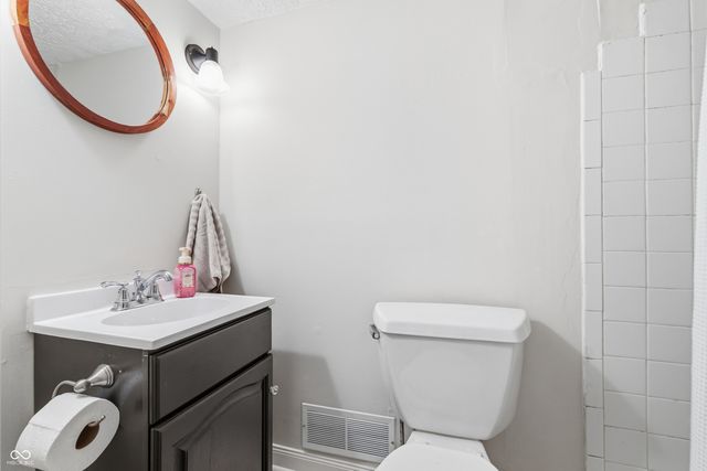 1412 N Bosart Avenue, Indianapolis, IN 46201