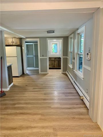 551 North Main Street 1R, Naugatuck, CT 06770