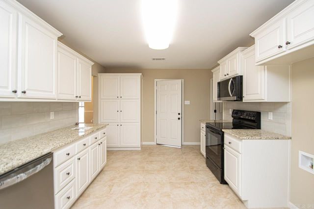 2700 E Maryland Avenue, Sherwood, AR 72120