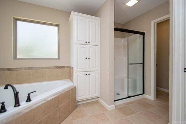 2700 E Maryland Avenue, Sherwood, AR 72120