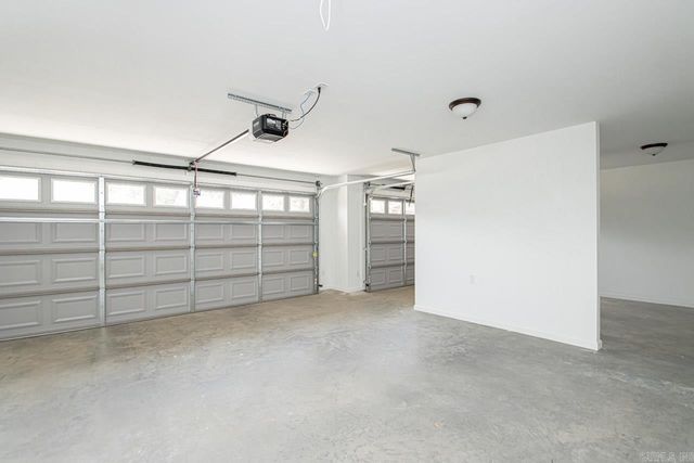 2700 E Maryland Avenue, Sherwood, AR 72120