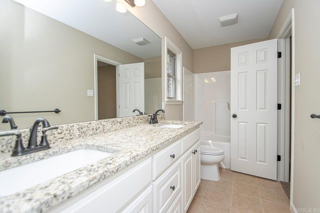 2700 E Maryland Avenue, Sherwood, AR 72120