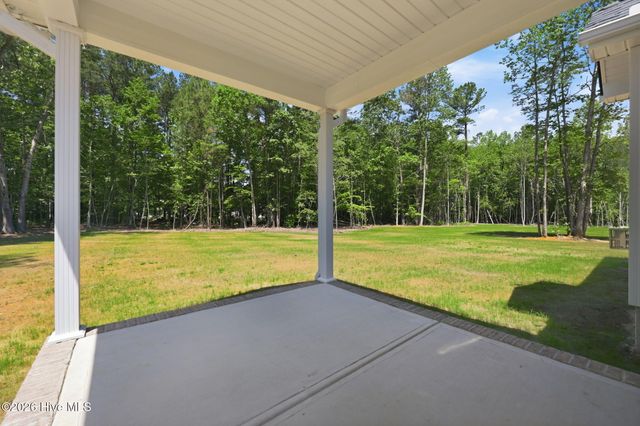 2980 Tucker Hill Drive, Grimesland, NC 27837