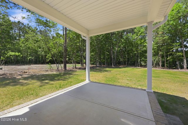 2980 Tucker Hill Drive, Grimesland, NC 27837