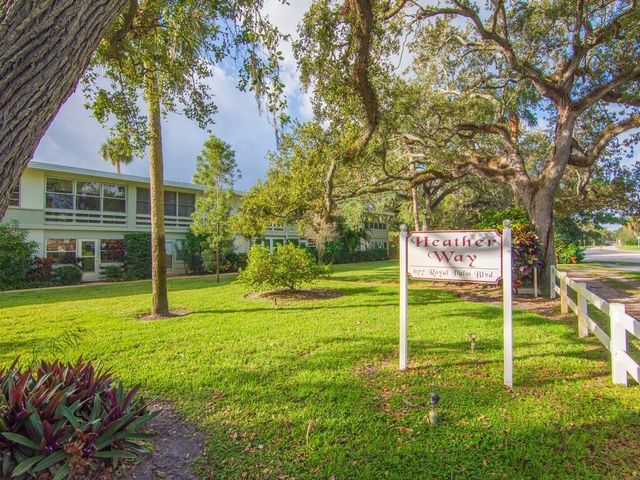 677 Royal Palm Blvd Boulevard 6, Vero Beach, FL 32960