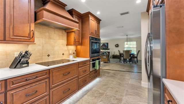 474 BARBADOS CIRCLE, Lakeland, FL 33803