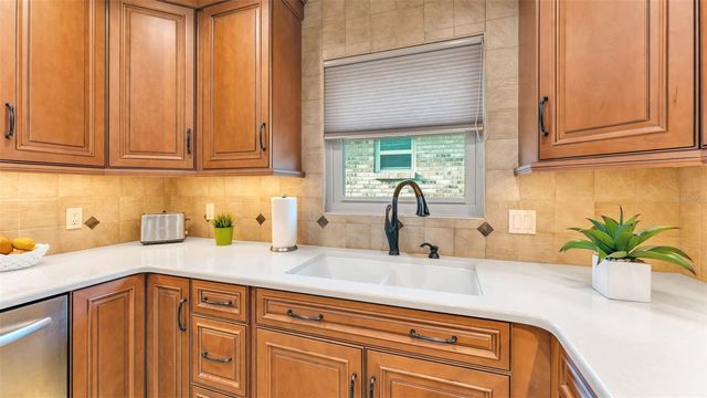 474 BARBADOS CIRCLE, Lakeland, FL 33803