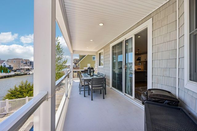 65 SYLVIA PL, Manahawkin, NJ 08050