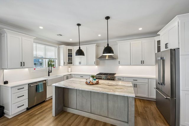 65 SYLVIA PL, Manahawkin, NJ 08050