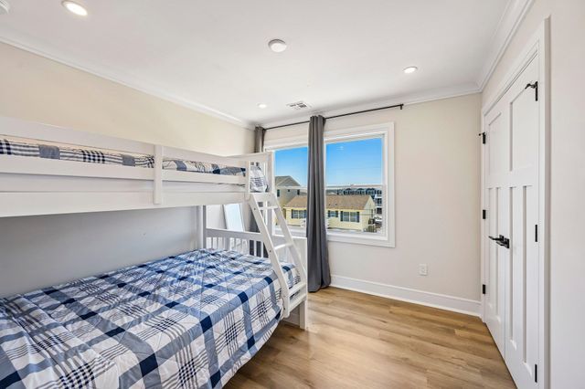 65 SYLVIA PL, Manahawkin, NJ 08050