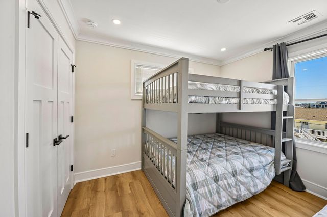 65 SYLVIA PL, Manahawkin, NJ 08050