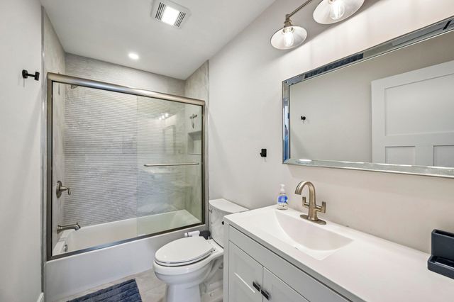 65 SYLVIA PL, Manahawkin, NJ 08050