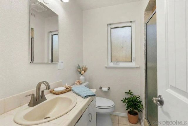 106 El Capitan, Chula Vista, CA 91911