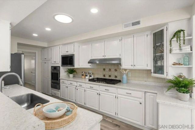 106 El Capitan, Chula Vista, CA 91911