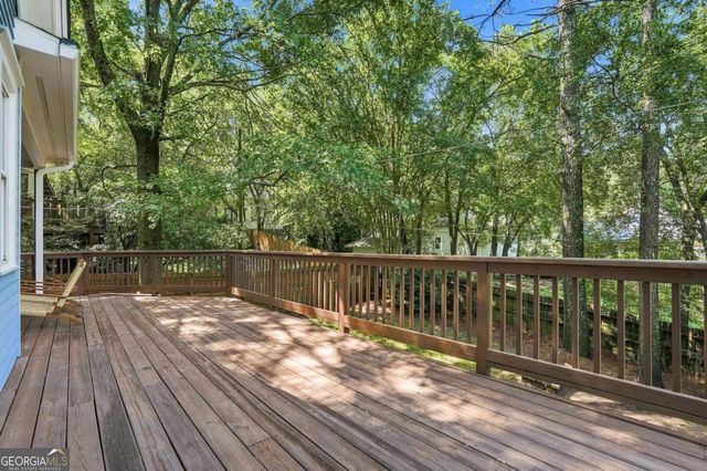 1978 Butler Way NW, Atlanta, GA 30318