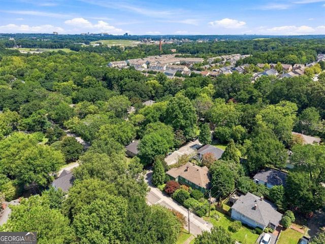 1978 Butler Way NW, Atlanta, GA 30318