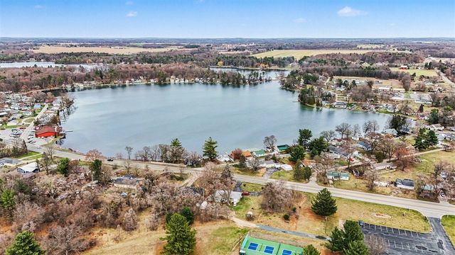 151 S Turk Lake Drive, Greenville, MI 48838