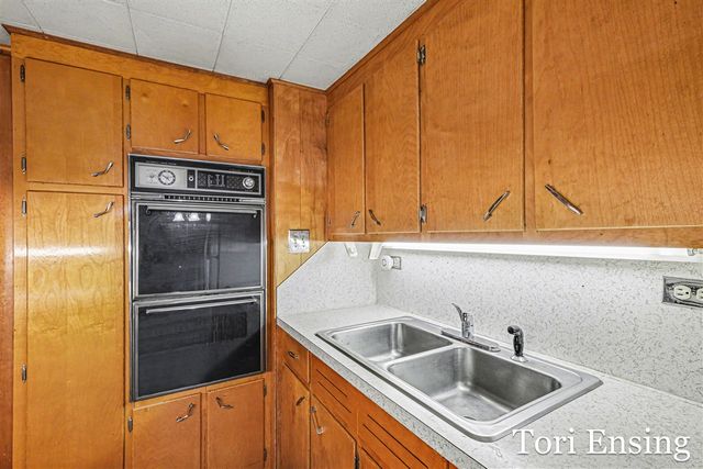 151 S Turk Lake Drive, Greenville, MI 48838