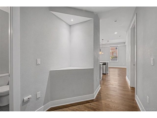 1488 Madison St 102, Denver, CO 80206