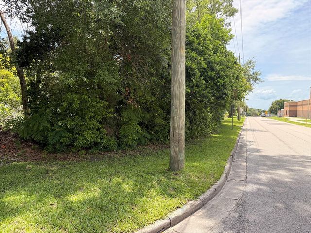 1804 S MAPLE AVENUE, Sanford, FL 32771