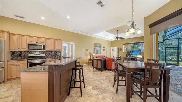 5566 MAGNOLIA TREE TERRACE, Sarasota, FL 34233