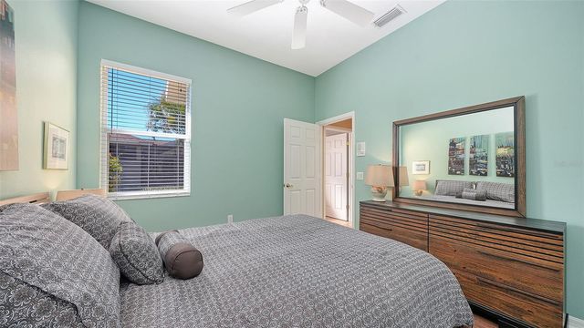 5566 MAGNOLIA TREE TERRACE, Sarasota, FL 34233