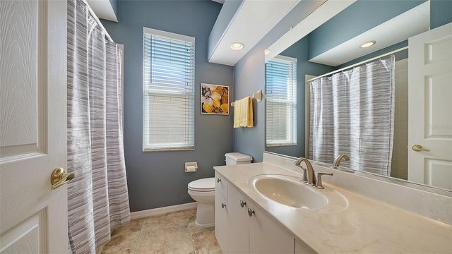 5566 MAGNOLIA TREE TERRACE, Sarasota, FL 34233