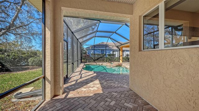 5566 MAGNOLIA TREE TERRACE, Sarasota, FL 34233