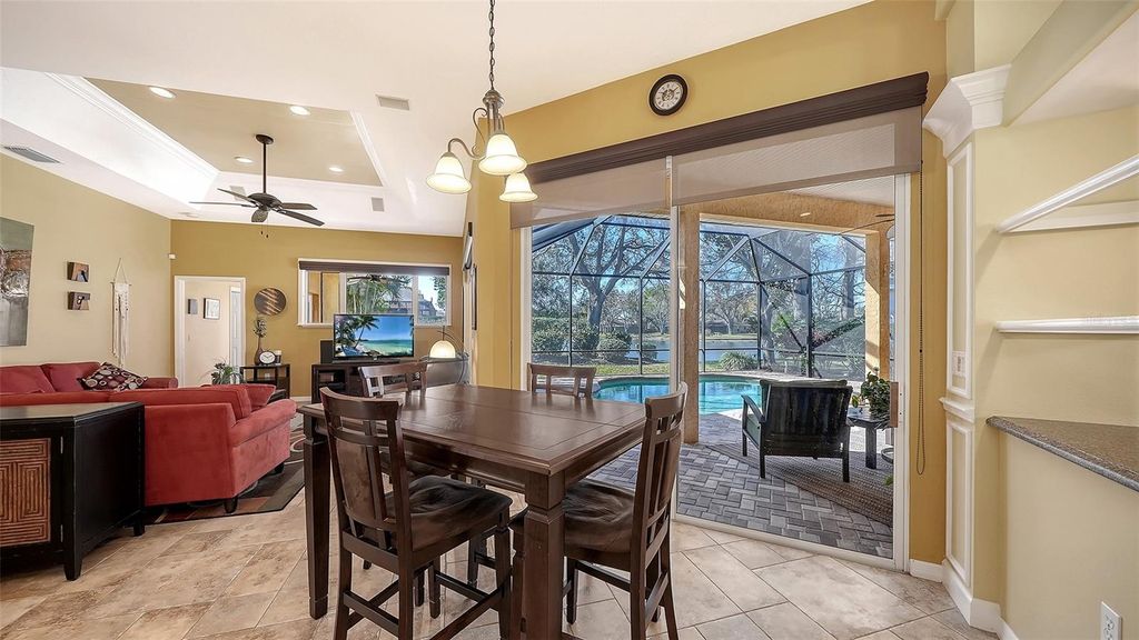 Image 12 of property listing at 5566 MAGNOLIA TREE TERRACE, Sarasota, FL 34233