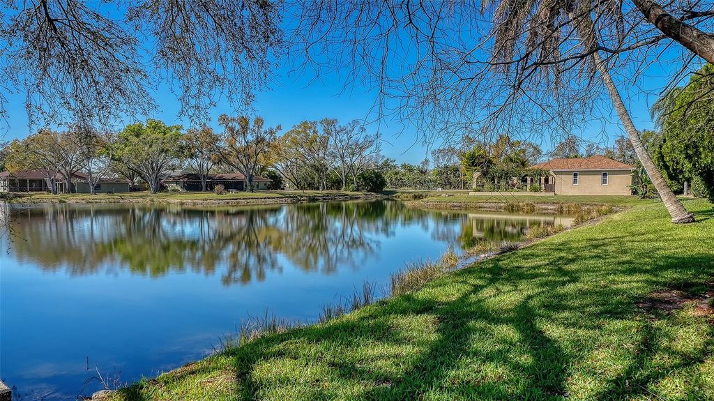 Image 48 of property listing at 5566 MAGNOLIA TREE TERRACE, Sarasota, FL 34233