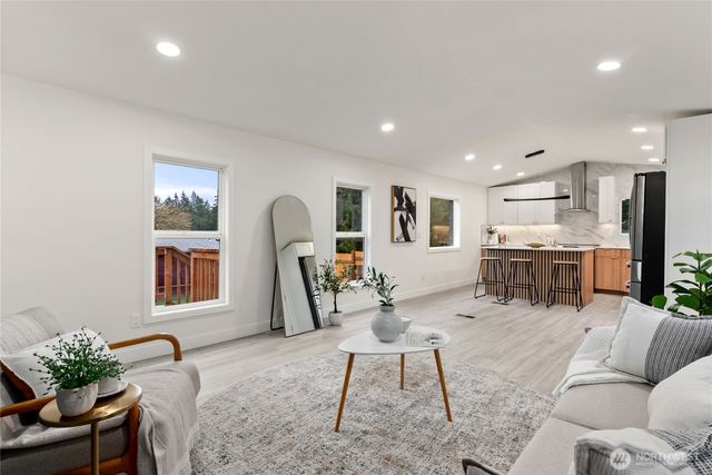 21523 146th Street E, Bonney Lake, WA 98391