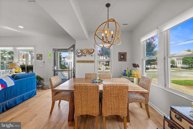 210 OCEAN STREET, Beach Haven, NJ 08008