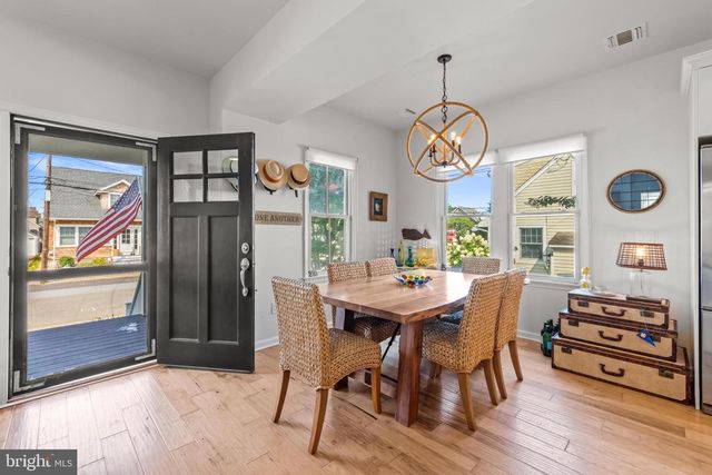 210 OCEAN STREET, Beach Haven, NJ 08008