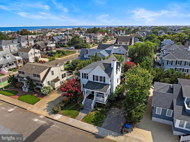 210 OCEAN STREET, Beach Haven, NJ 08008