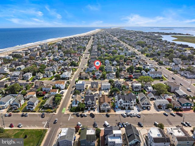 210 OCEAN STREET, Beach Haven, NJ 08008