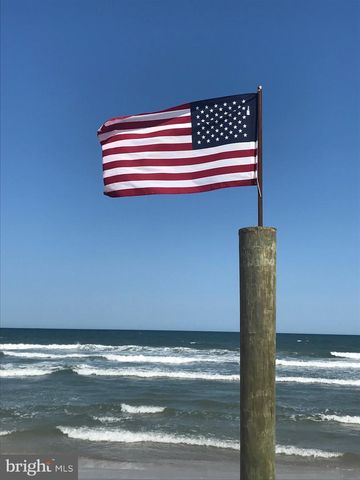 210 OCEAN STREET, Beach Haven, NJ 08008