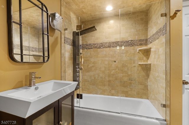 29 Dogwood Trl, Hardyston Twp., NJ 07460