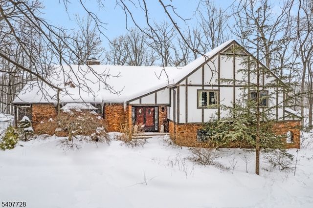 29 Dogwood Trl, Hardyston Twp., NJ 07460