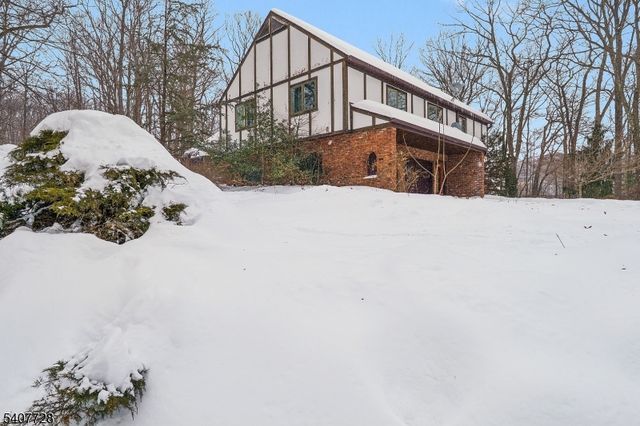 29 Dogwood Trl, Hardyston Twp., NJ 07460