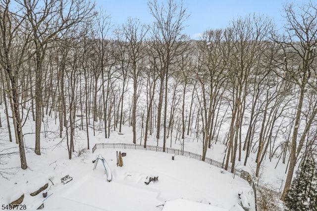 29 Dogwood Trl, Hardyston Twp., NJ 07460