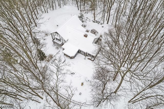 29 Dogwood Trl, Hardyston Twp., NJ 07460