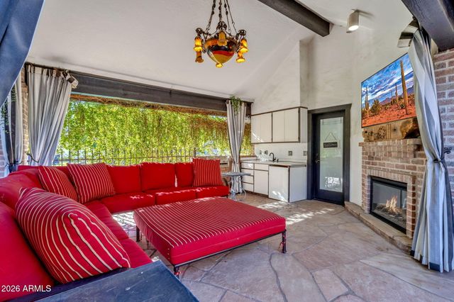 721 E SAN PEDRO Avenue, Gilbert, AZ 85234