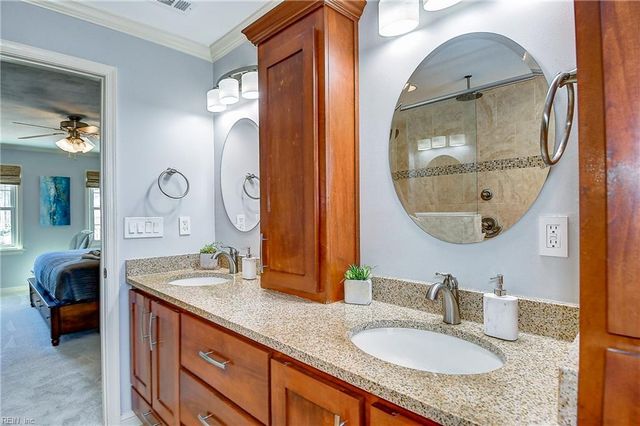 713 Norman WAY, Chesapeake, VA 23322