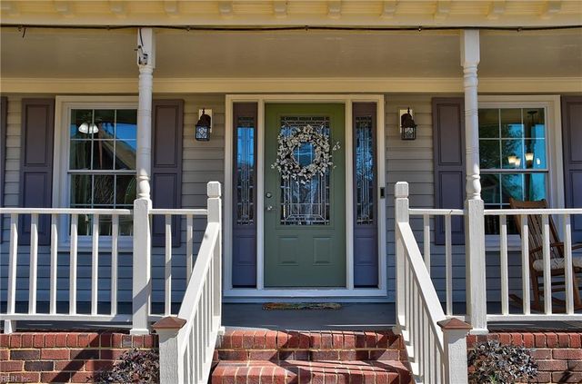 713 Norman WAY, Chesapeake, VA 23322