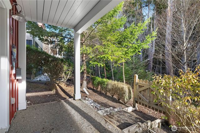 73 Sellwood Lane, Pacific Beach, WA 98571